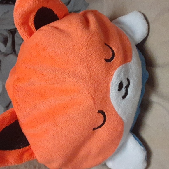 TeeTurtle Reversible Cat and Fox, missing Tags - Picture 2 of 2
